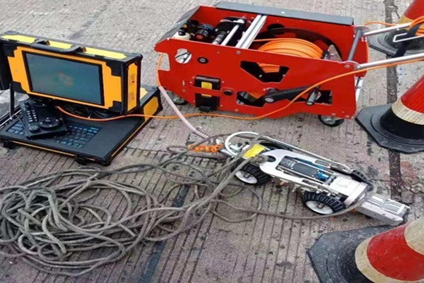 六盘水CCTV管道检测机器人